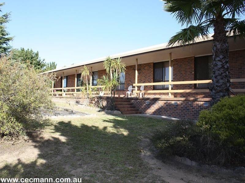 52 Tunnel Road, Stanthorpe QLD 4380