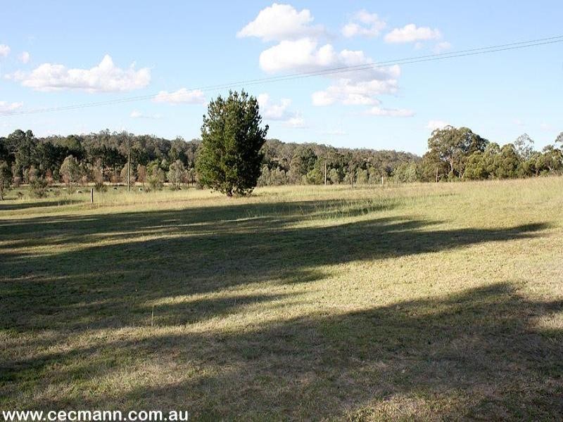 52 Tunnel Road, Stanthorpe QLD 4380