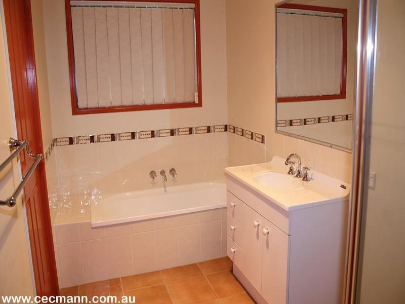 8/28 Johnson Street, Stanthorpe QLD 4380