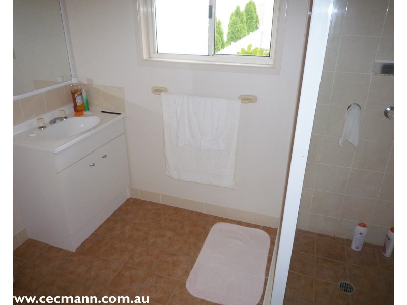 1 Barton Street, Stanthorpe QLD 4380