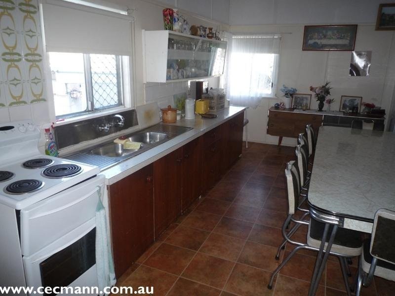 13 Symes Street, Stanthorpe QLD 4380