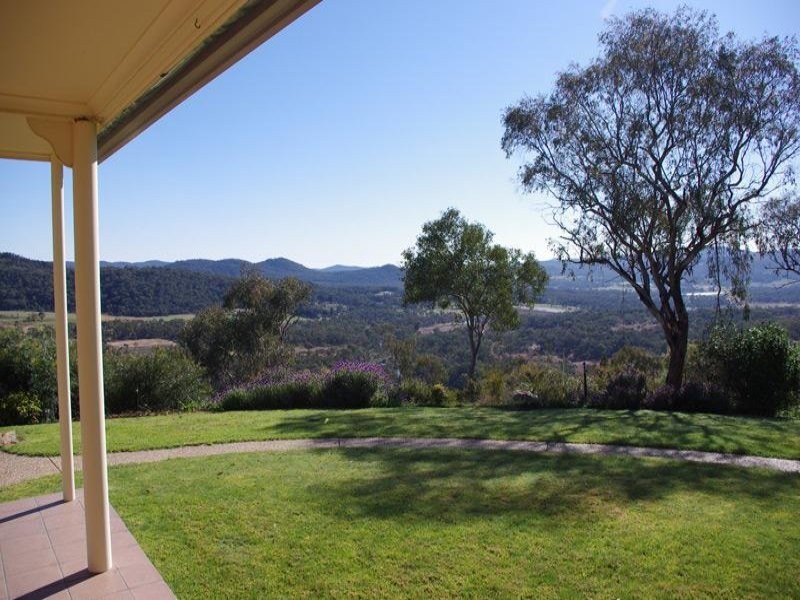 67 Rapisarda Lane, Stanthorpe QLD 4380