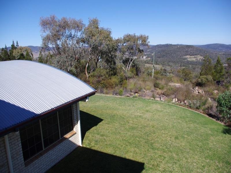 67 Rapisarda Lane, Stanthorpe QLD 4380