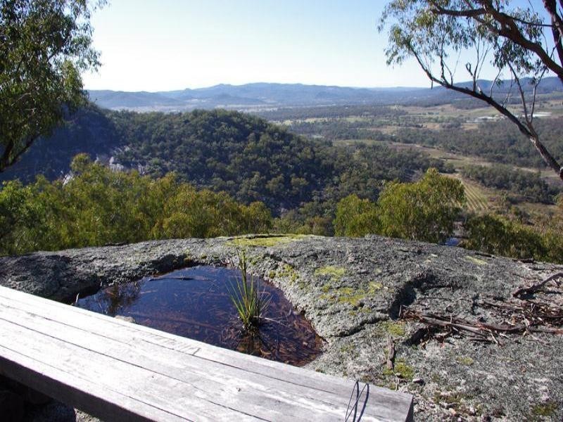 67 Rapisarda Lane, Stanthorpe QLD 4380
