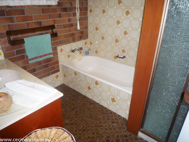 214 Caves Road, Stanthorpe QLD 4380