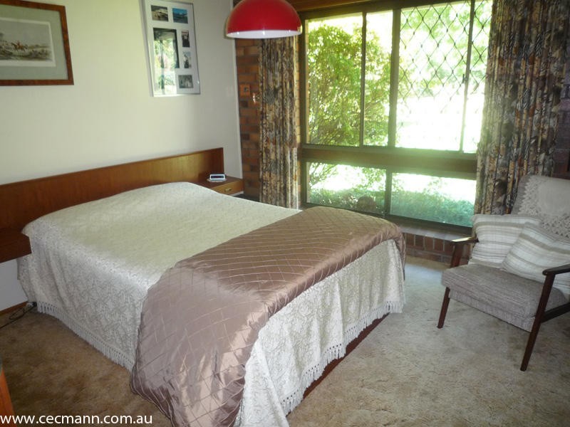 214 Caves Road, Stanthorpe QLD 4380