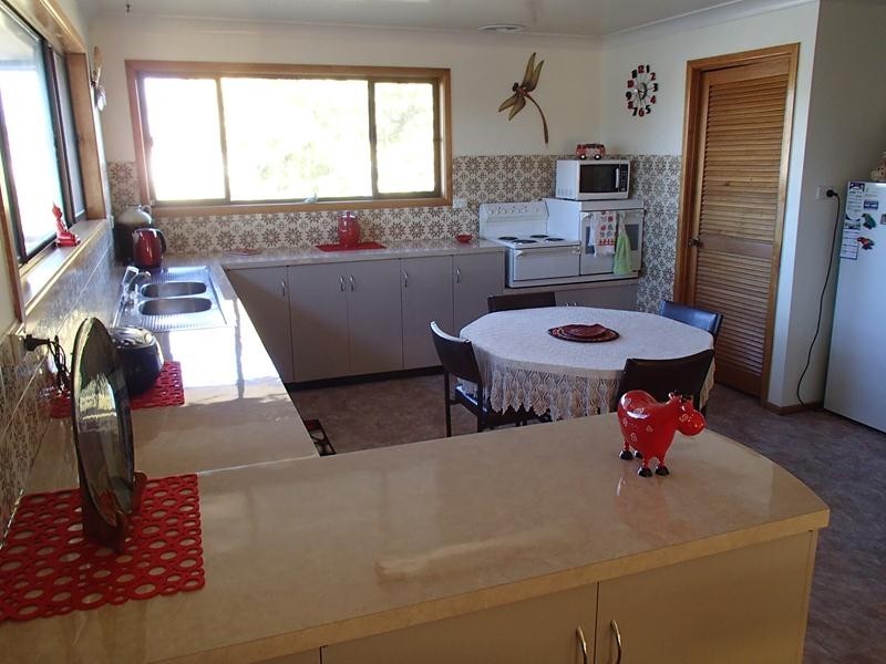 3 McGregor Terrace, Stanthorpe QLD 4380