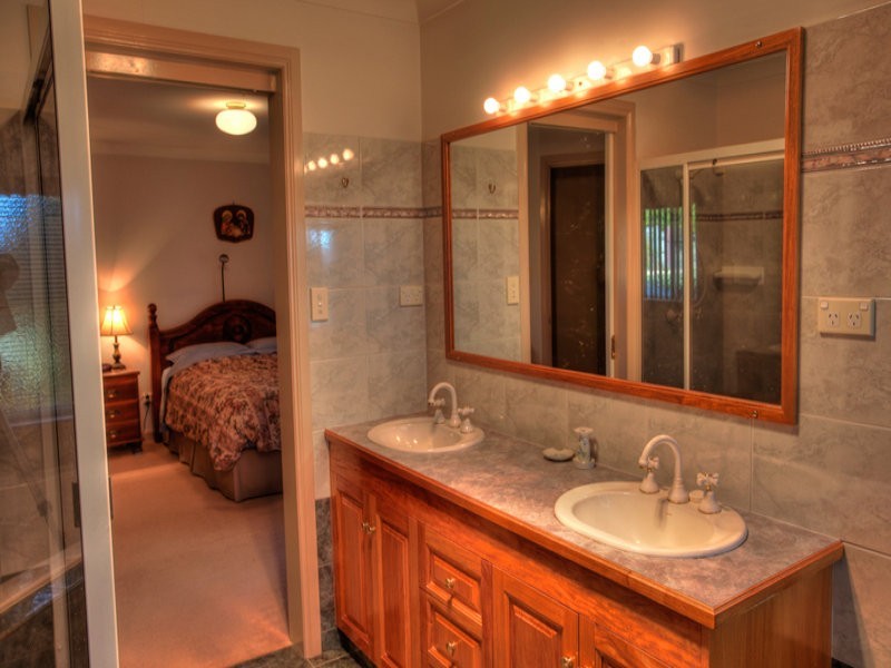 3 Gla Nor Drive, Stanthorpe QLD 4380