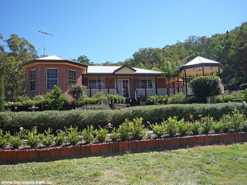 26168 New England Highway, Stanthorpe QLD 4380