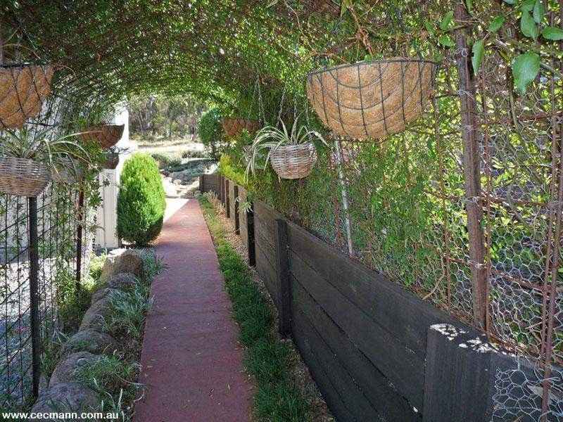 26168 New England Highway, Stanthorpe QLD 4380