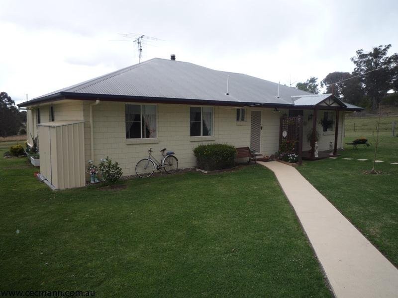225 Tunnel Road, Dalveen QLD 4374