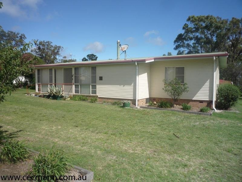 61 College Road, Stanthorpe QLD 4380