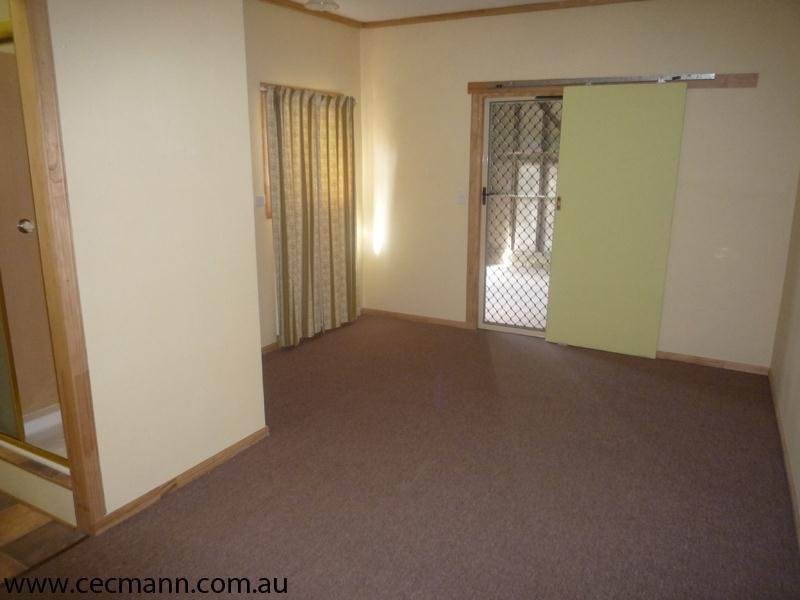 61 College Road, Stanthorpe QLD 4380