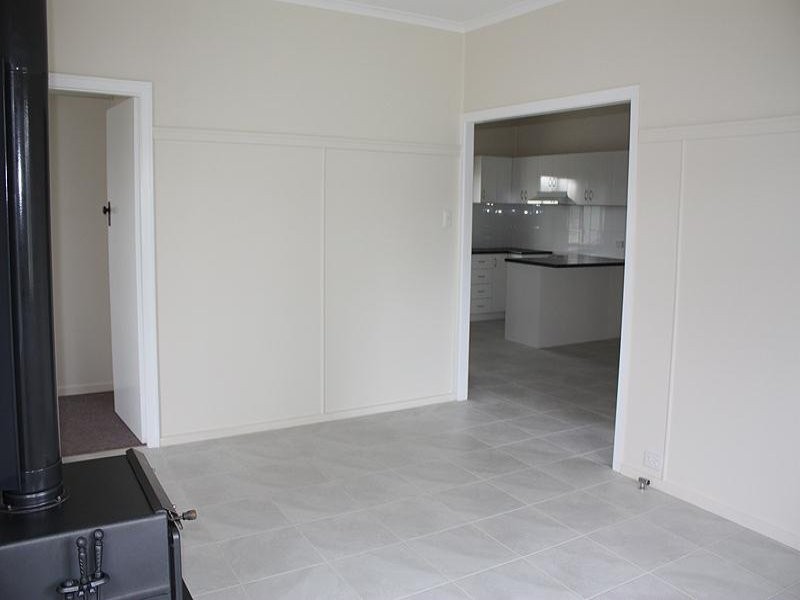 32 Pierpoint Street, Stanthorpe QLD 4380