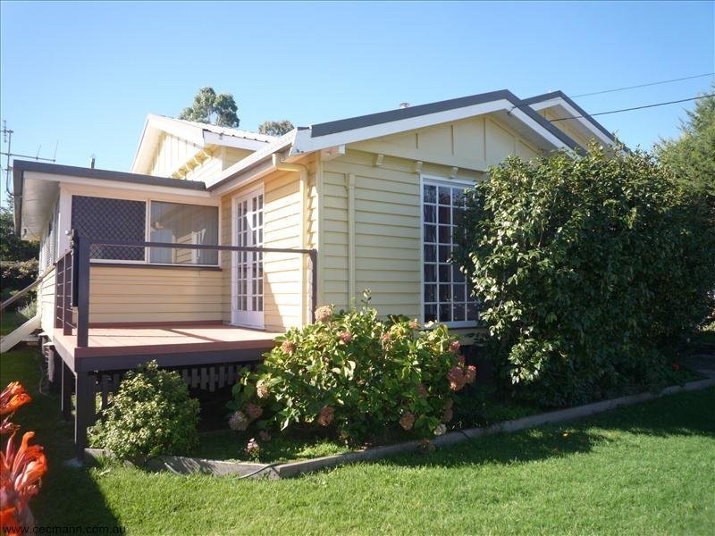 98 Folkestone Street, Stanthorpe QLD 4380