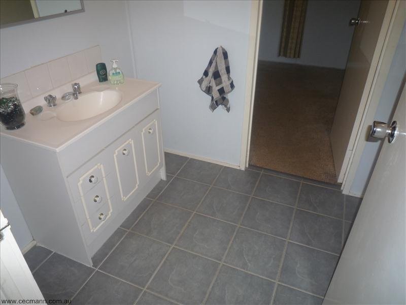 8 Plant Street, Stanthorpe QLD 4380