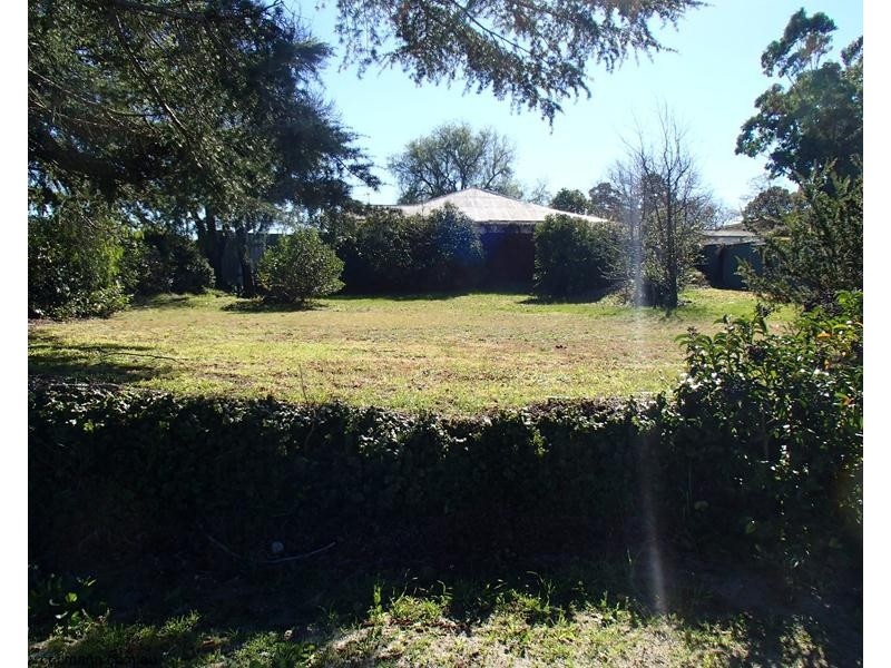 100 Folkestone Street, Stanthorpe QLD 4380