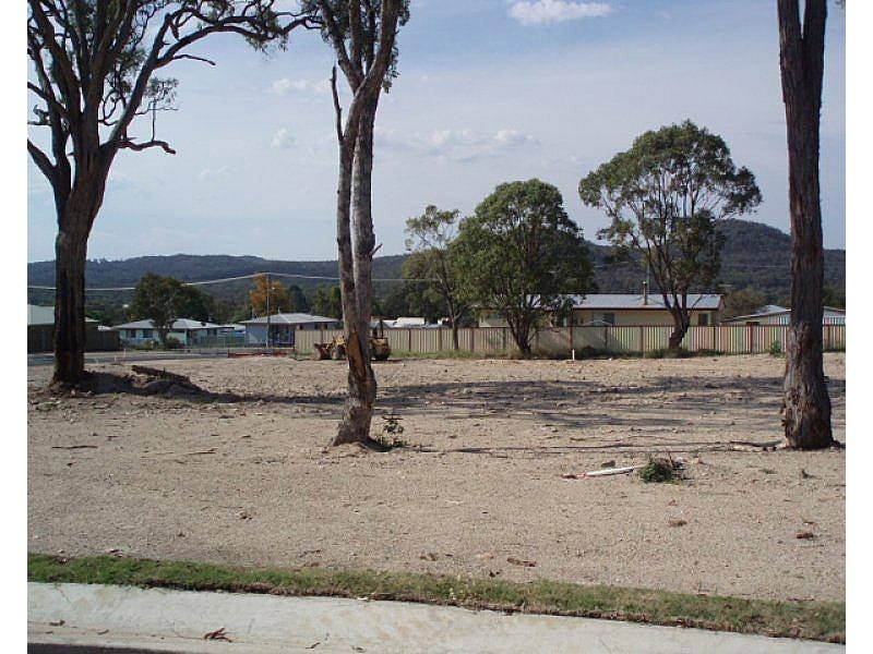 Folkestone Street, Stanthorpe QLD 4380