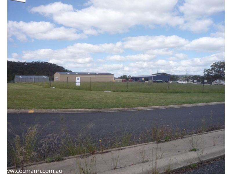 1-3 Sullivan Drive, Stanthorpe QLD 4380