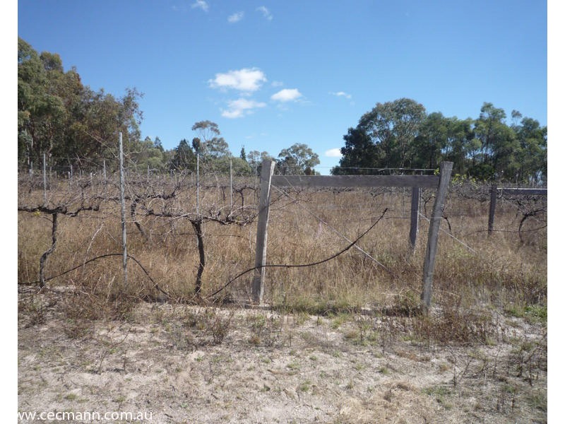L2 Watters Road, Ballandean QLD 4382