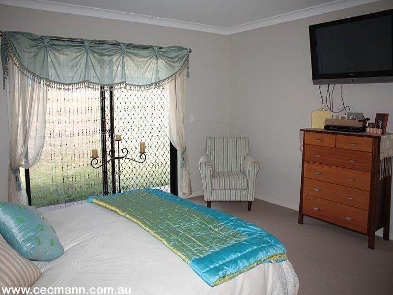 53 Roberts Road, Stanthorpe QLD 4380