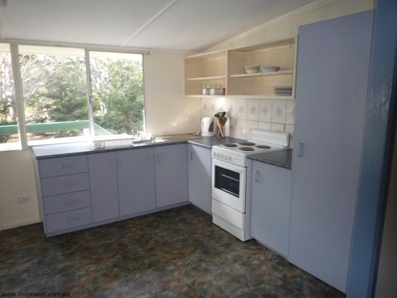 23 College Road, Stanthorpe QLD 4380
