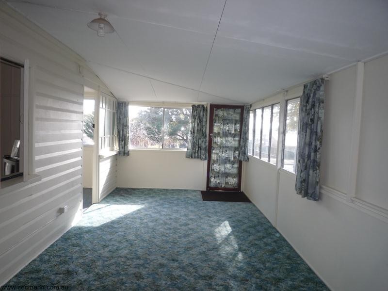 23 College Road, Stanthorpe QLD 4380