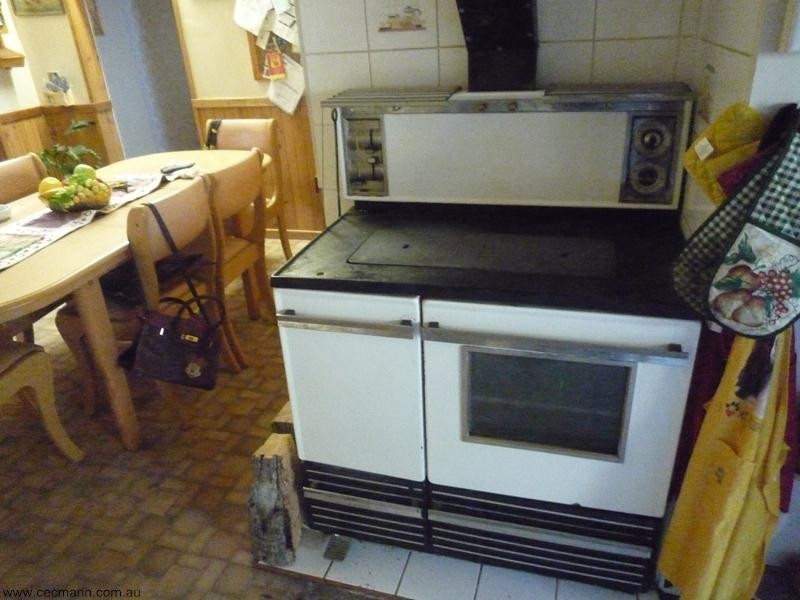 19 Wallangarra Road, Stanthorpe QLD 4380