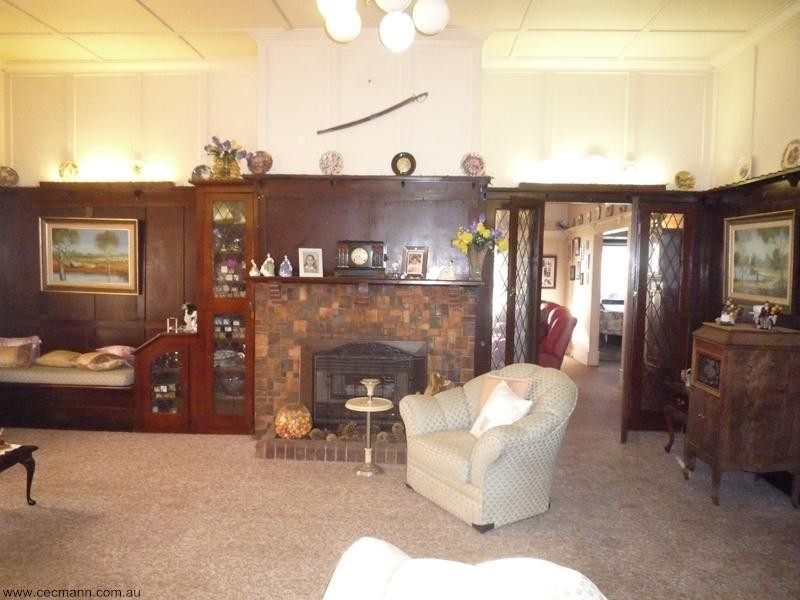 19 Wallangarra Road, Stanthorpe QLD 4380