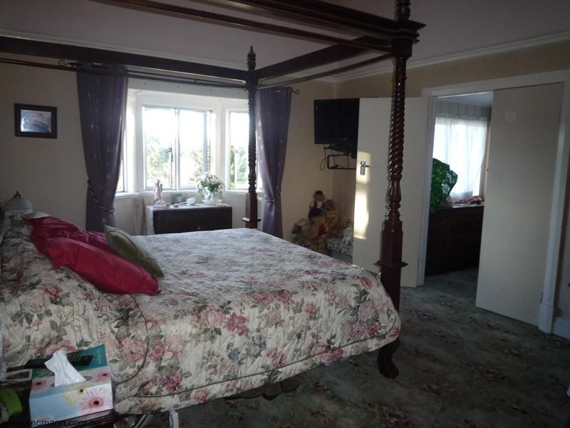 19 Wallangarra Road, Stanthorpe QLD 4380