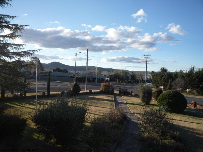 19 Wallangarra Road, Stanthorpe QLD 4380