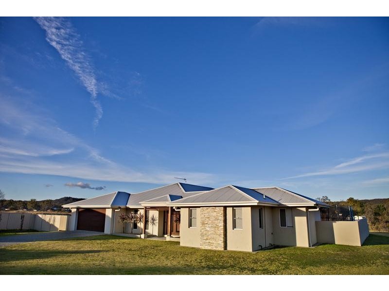 25 Alice Street, Stanthorpe QLD 4380