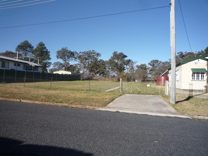 3 Pike Street, Stanthorpe QLD 4380