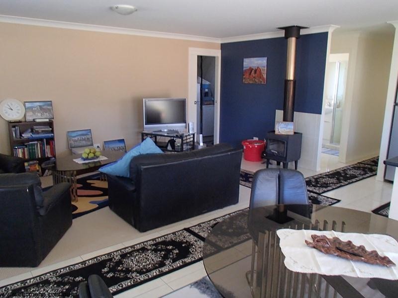 69 Calvert Road, Stanthorpe QLD 4380