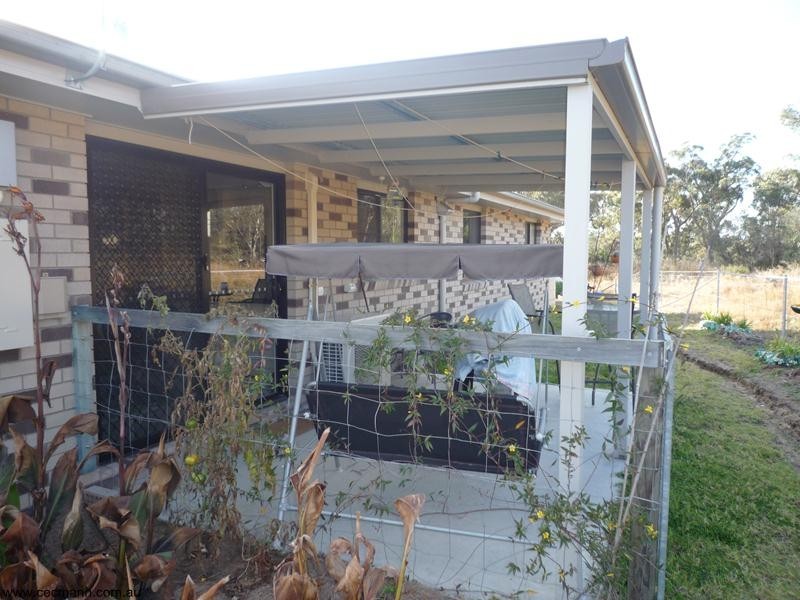 69 Calvert Road, Stanthorpe QLD 4380