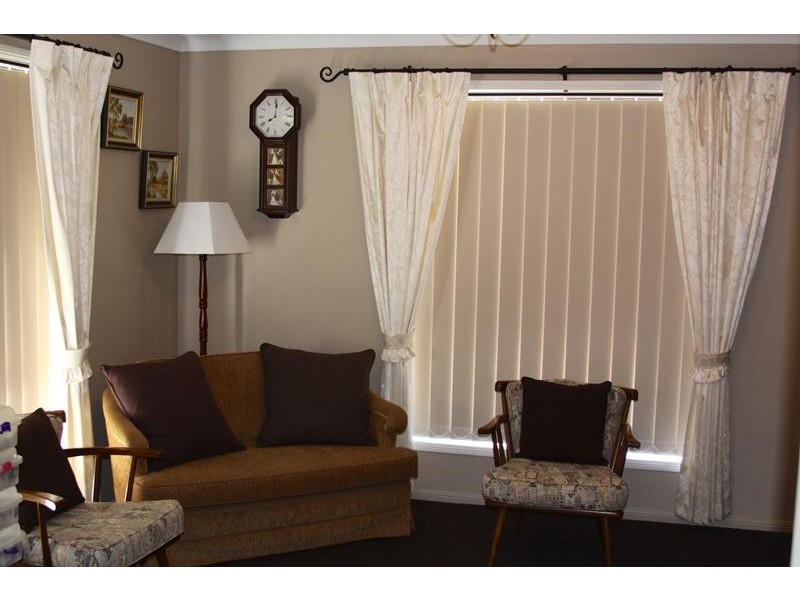49 Amosfield Road, Stanthorpe QLD 4380