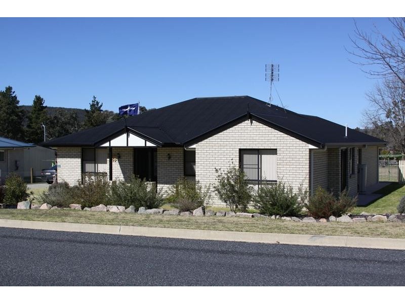 49 Amosfield Road, Stanthorpe QLD 4380
