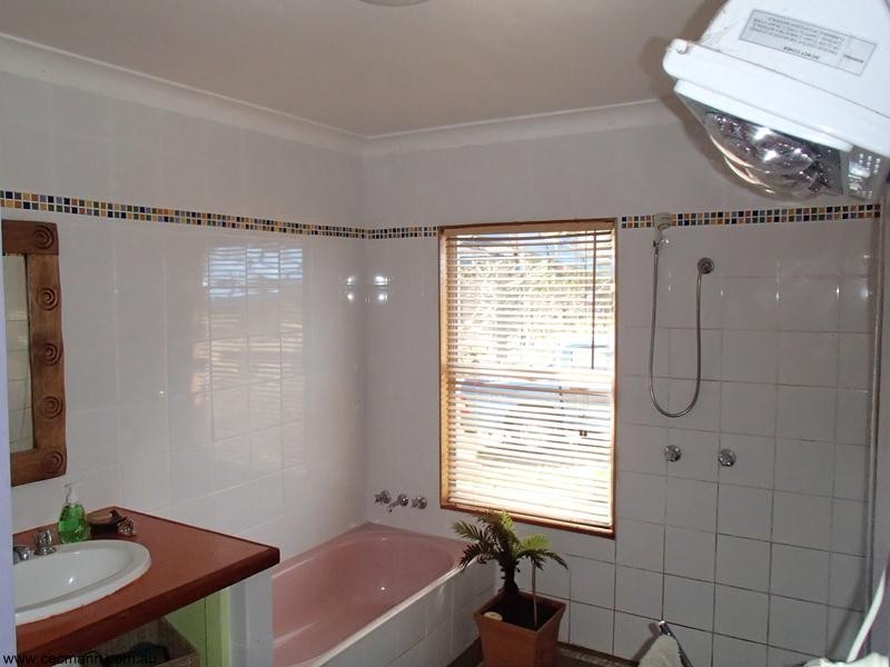 2302 Pyramids Road, Stanthorpe QLD 4380