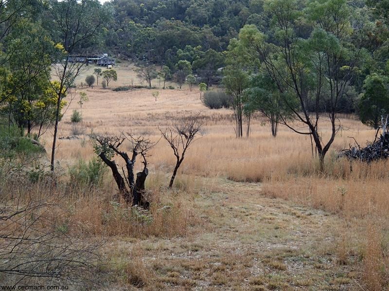 2302 Pyramids Road, Stanthorpe QLD 4380