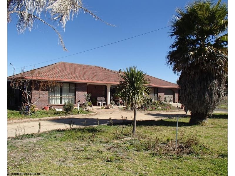 69 Mt Stirling Road, Glen Aplin QLD 4381