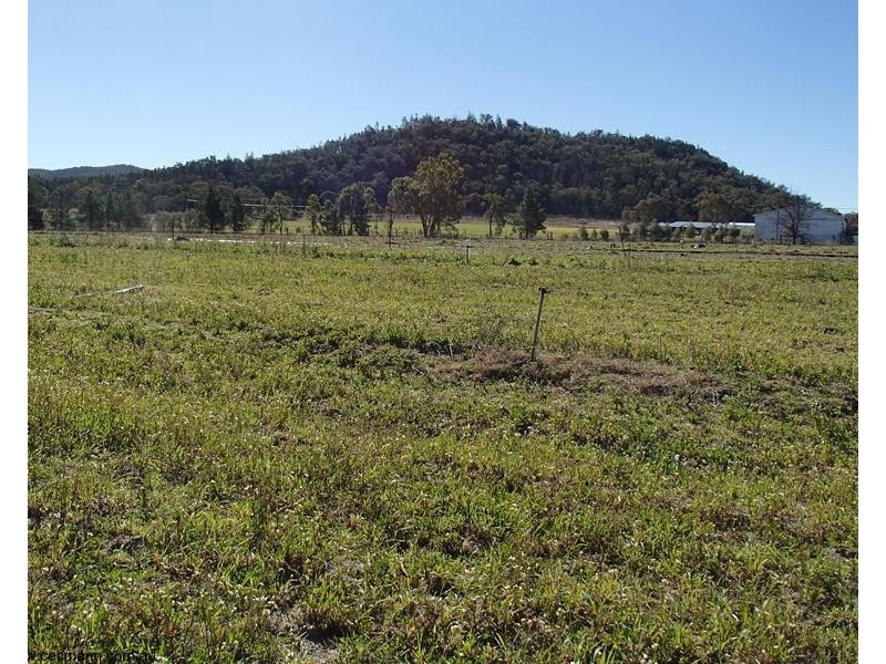 69 Mt Stirling Road, Glen Aplin QLD 4381