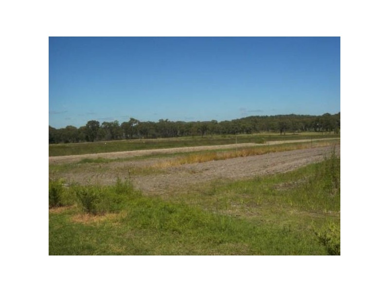 2 Mt Stirling Rd, Stanthorpe QLD 4380