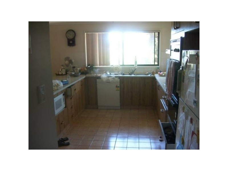 2 Mt Stirling Rd, Stanthorpe QLD 4380