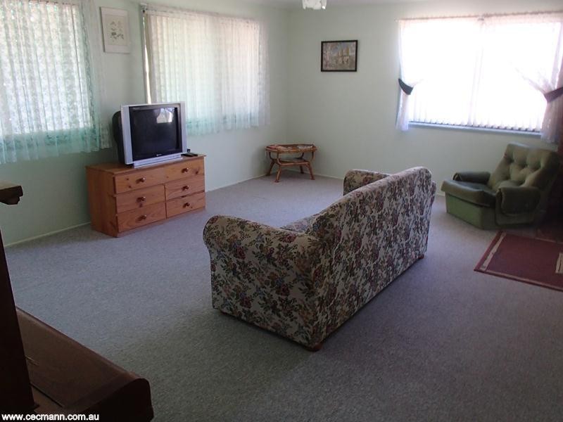 27144 New England Highway, Stanthorpe QLD 4380