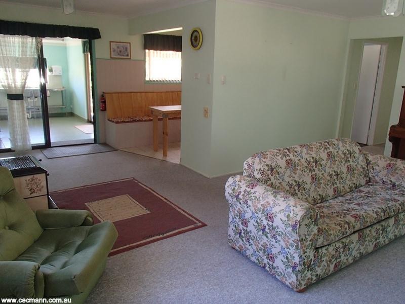 27144 New England Highway, Stanthorpe QLD 4380