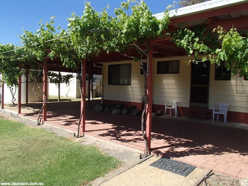 27144 New England Highway, Stanthorpe QLD 4380