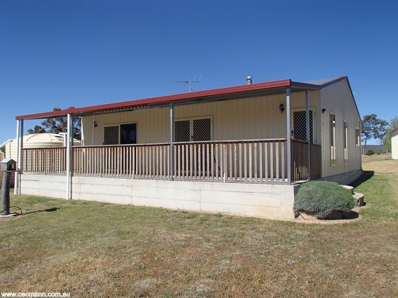 27144 New England Highway, Stanthorpe QLD 4380