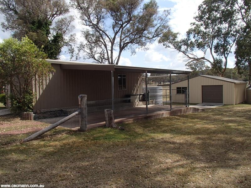 28594 New England Highway, Stanthorpe QLD 4380