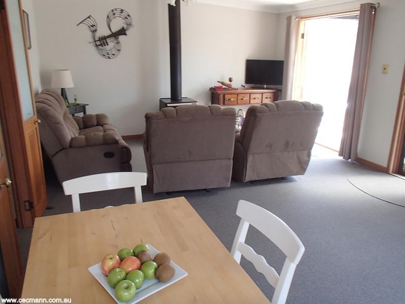 28594 New England Highway, Stanthorpe QLD 4380