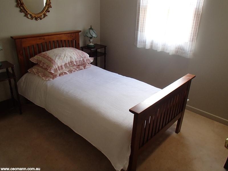 28594 New England Highway, Stanthorpe QLD 4380